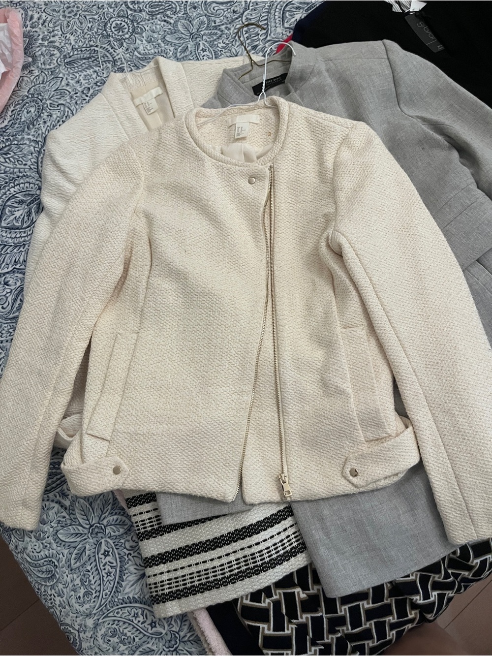 H&M Cream Textured Zip Jacket